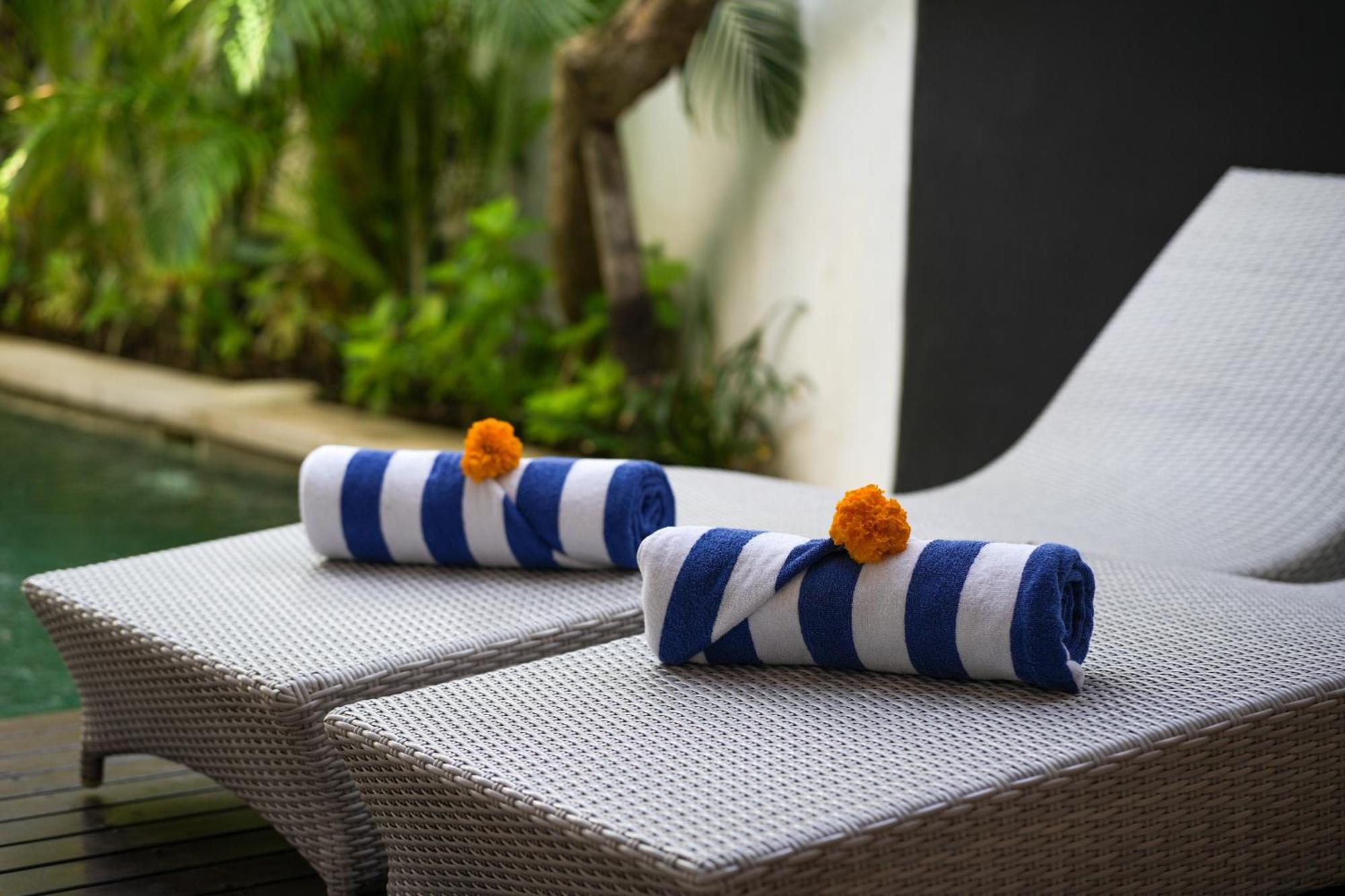 Mosan House - Unique Art-Filled Gem In Perfect Location A Short Walk From The Beach Or Seminyak Square Including Ac Office For Remote Working Exteriör bild